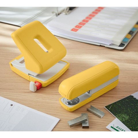 Zszywacz Leitz Cosy żółty 30k (55670019) Zszywacz Leitz Cosy żółty 30k (55670019)