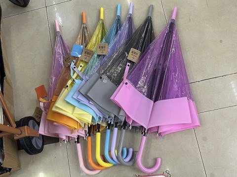 Parasol Adar dł. 81cm, śr. 102cm, mix kolorów (617261) Parasol Adar dł. 81cm, śr. 102cm, mix kolorów (617261)